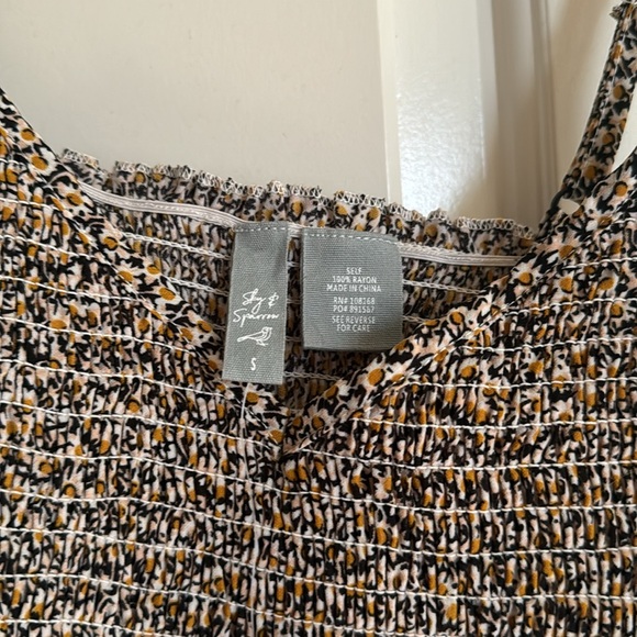 Tilly’s Tank top Sky and Sparrow - floral print size S NWT Beautiful on! - Picture 2 of 4